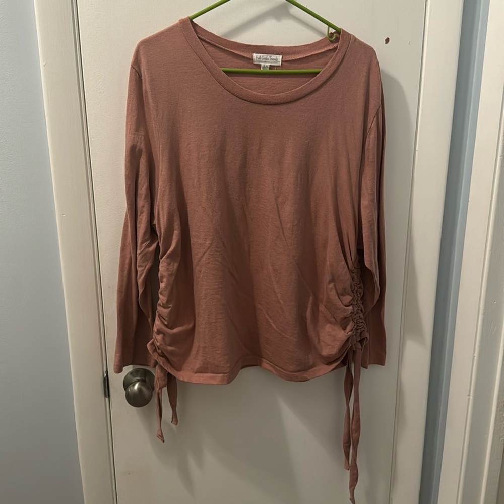 Full Circle Trends Long Sleeve Tee with Side Ties in Mauve. Size 3X